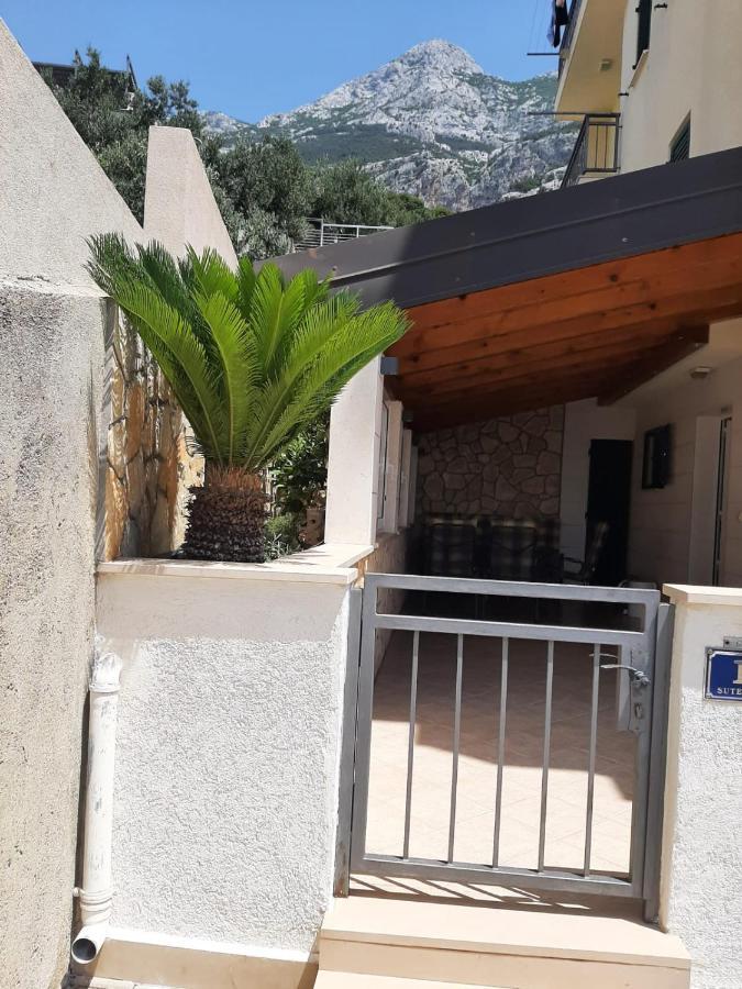 Apartman Gelic Макарска Екстериор снимка