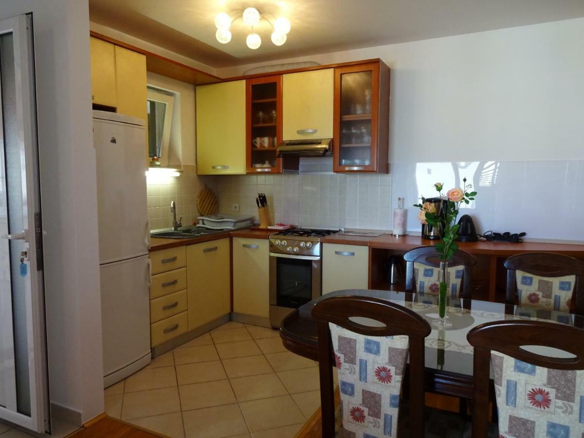 Apartman Gelic Макарска Екстериор снимка